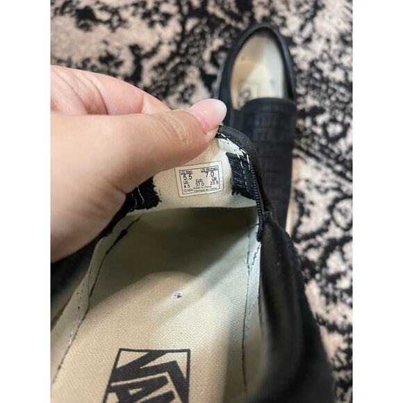 Vans Slip on Sneakers Women's Size 7 - Picture 6 of 6